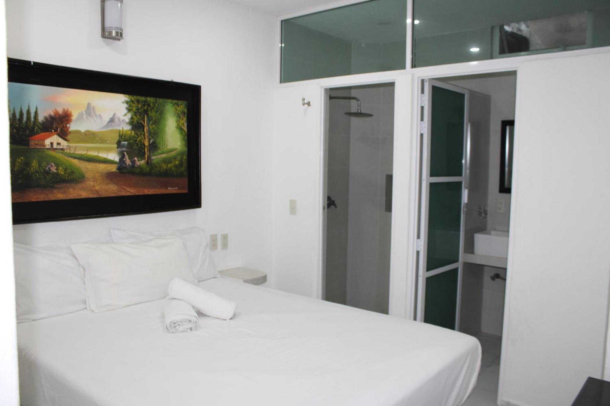 Hotel & Suites Vayor San Patricio Melaque Rom bilde